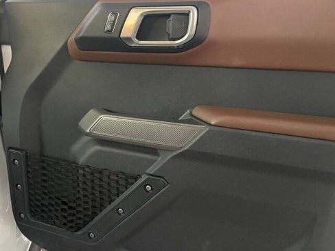 Used 2023 Ford Bronco Outer Banks image 35