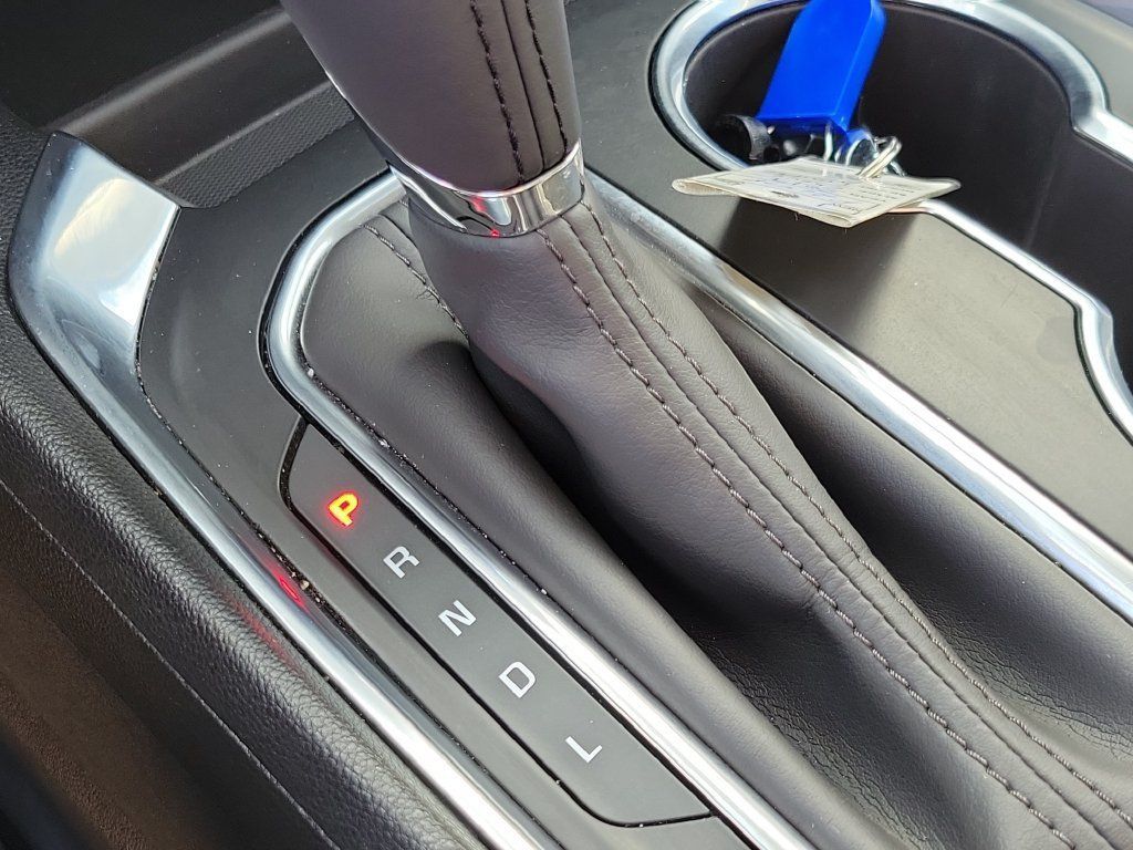 Used 2019 Chevrolet Traverse RS AWD/4WD image 34