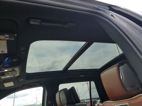 Used 2023 GMC Yukon Denali Ultimate image 22