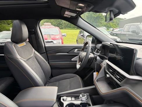 New 2026 Ford Explorer Tremor w/ Tremor Ultimate Package AWD/4WD image 32