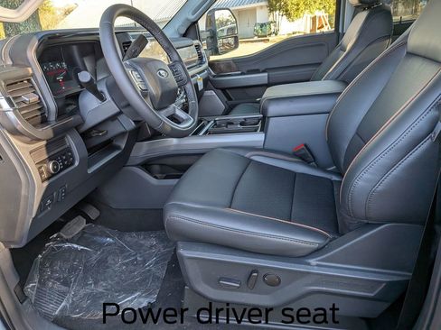 New 2026 Ford F250 Lariat w/ Black Appearance Package image 15