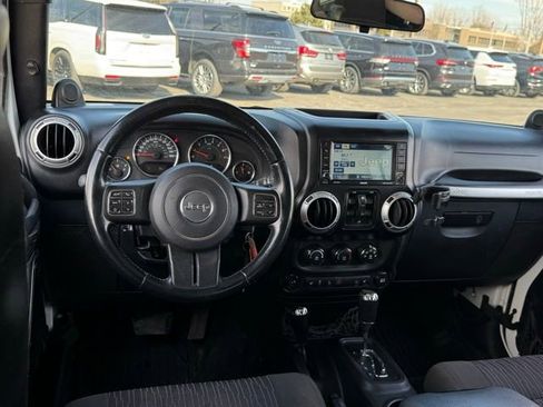 Used 2012 Jeep Wrangler Unlimited Sahara w/ Dual Top Group image 4