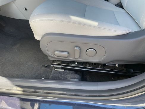 Used 2025 Hyundai Kona SEL image 23