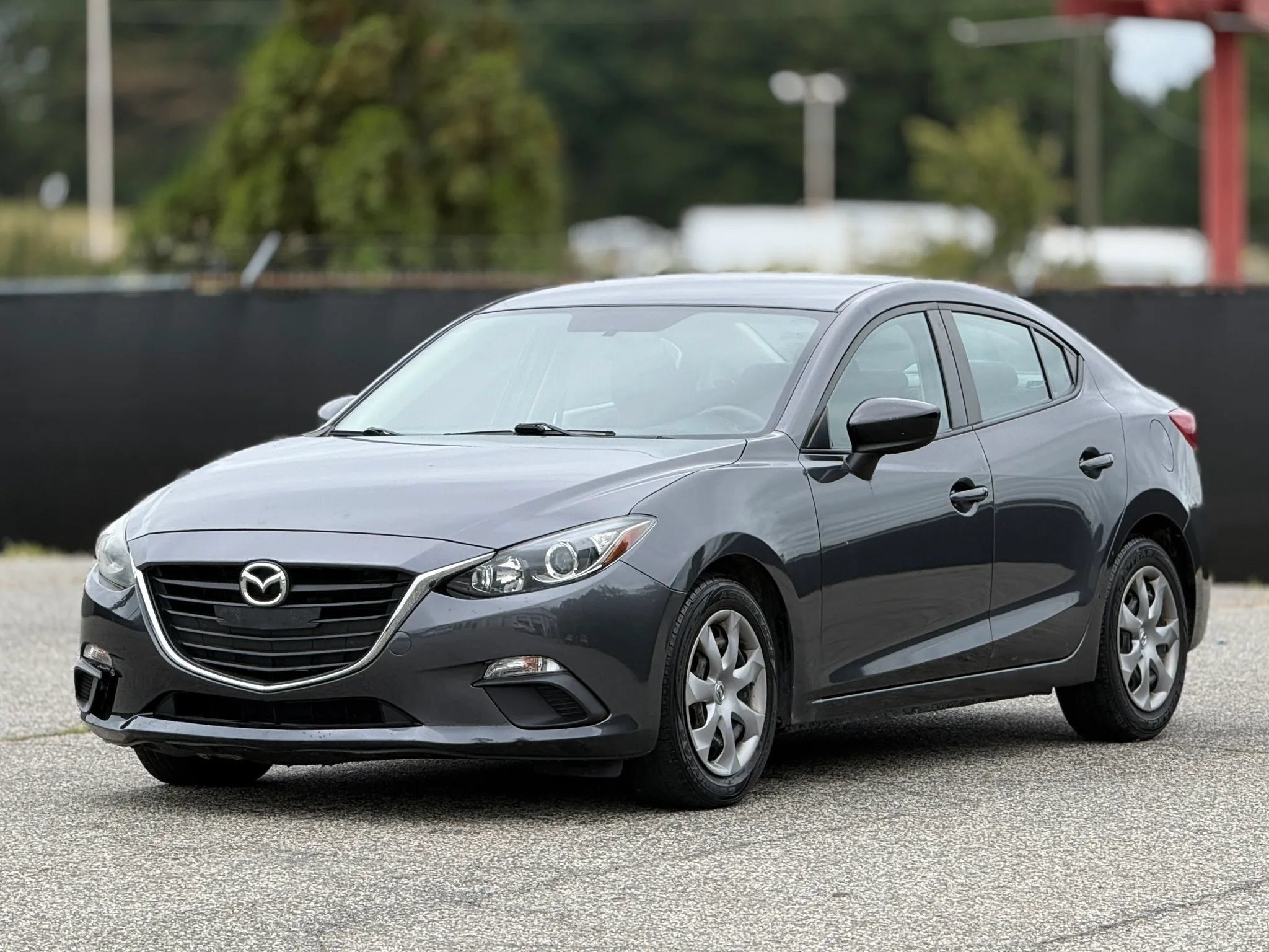 Used 2014 MAZDA MAZDA3 i SV FWD image 6