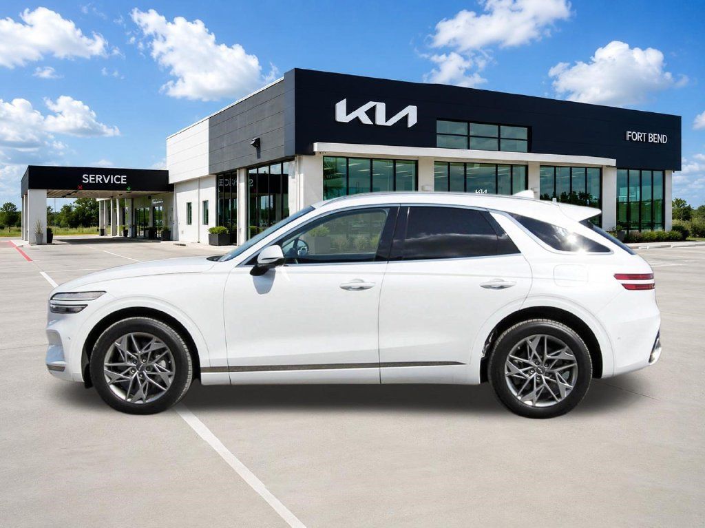 Used 2023 Genesis GV70 2.5T w/ Advanced Package AWD/4WD image 8