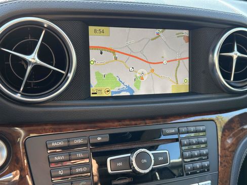 Used 2013 Mercedes-Benz SL 550 image 37