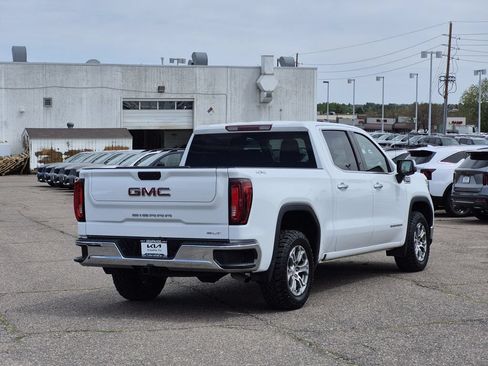 Used 2025 GMC Sierra 1500 SLT AWD/4WD image 5