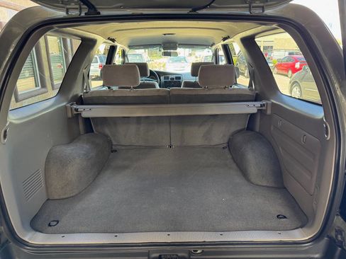 Used 2002 Toyota 4Runner SR5 image 22