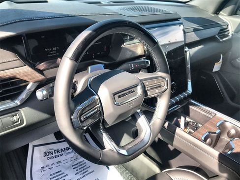 New 2026 GMC Acadia Denali w/ Super Cruise Package image 14