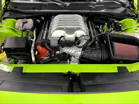 Used 2023 Dodge Challenger SRT Hellcat w/ Driver Convenience Group image 12