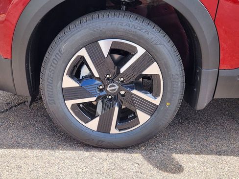 New 2026 Nissan Kicks SV w/ Cold Weather Package AWD/4WD image 8