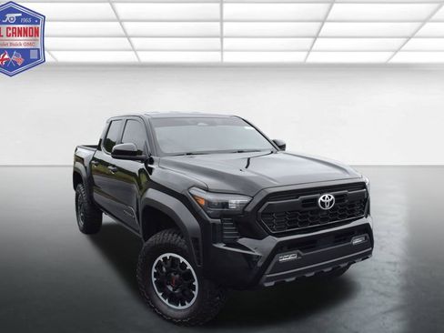 Used 2024 Toyota Tacoma TRD Off-Road AWD/4WD image 1