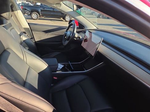 Used 2018 Tesla Model 3 Long Range image 6