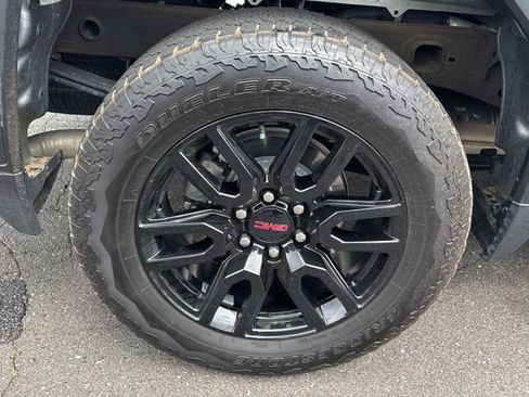 Used 2025 GMC Sierra 1500 Elevation AWD/4WD image 18