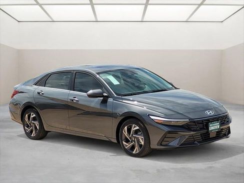 New 2026 Hyundai Elantra Limited FWD image 1