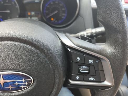 Used 2019 Subaru Outback 2.5i AWD/4WD image 31