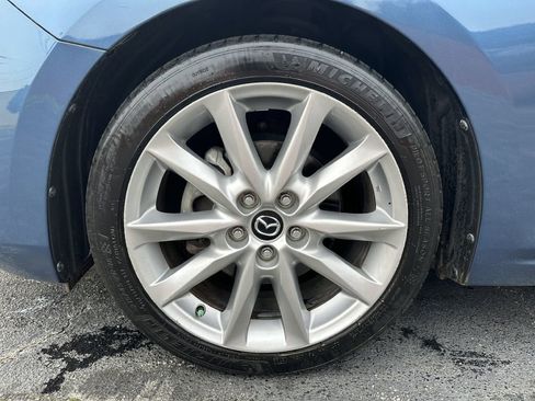 Used 2017 MAZDA MAZDA3 Grand Touring w/ Premium Equipment Package image 13