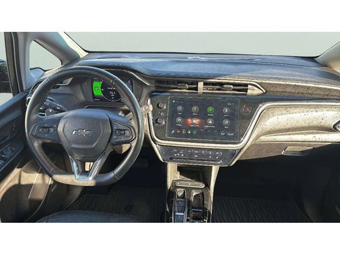Used 2023 Chevrolet Bolt LT w/ Infotainment Package image 14