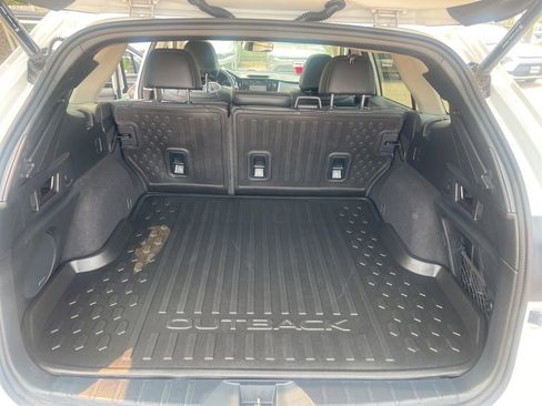 Used 2022 Subaru Outback Limited w/ Popular Package #2 image 13