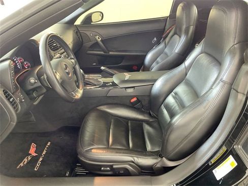 Used 2011 Chevrolet Corvette Base w/ Preferred Equipment Group image 18