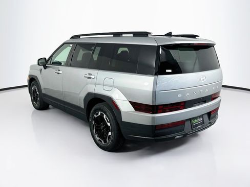 Used 2026 Hyundai Santa Fe SEL FWD image 5