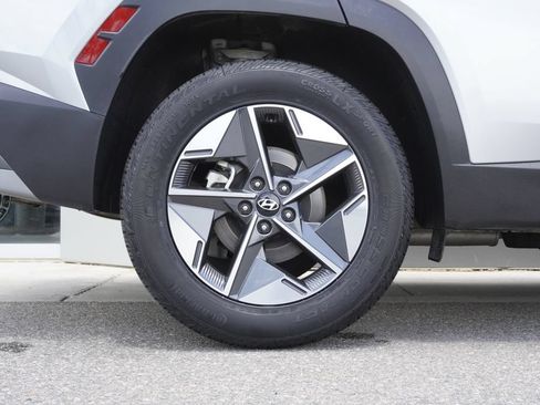 Used 2025 Hyundai Tucson SEL AWD/4WD image 34