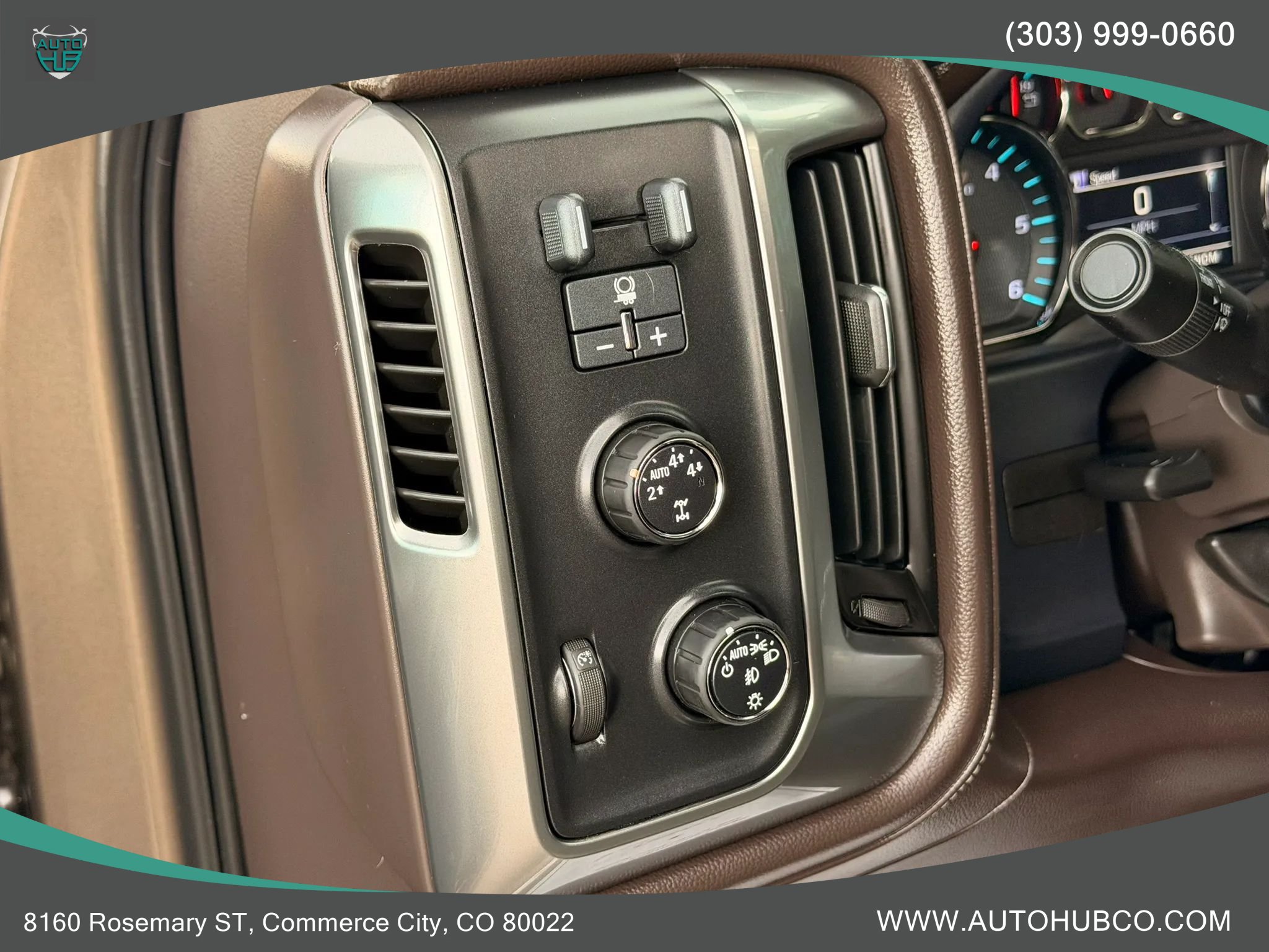 Used 2015 Chevrolet Silverado 1500 LTZ Z71 AWD/4WD image 30