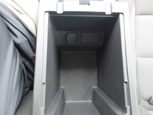 Used 2023 Chevrolet Blazer LT image 28