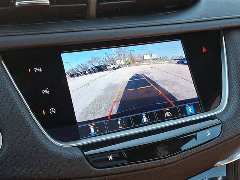 Certified 2023 Cadillac XT5 Sportv w/ Technology Package image 31