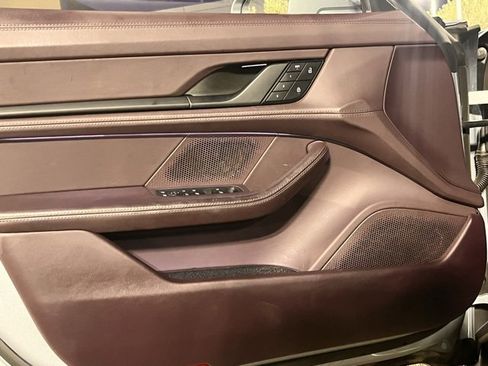 Used 2023 Porsche Taycan 4 Cross Turismo image 10