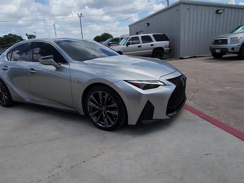 Used 2023 Lexus IS 350 F Sport w/ Navigation Package RWD image 18