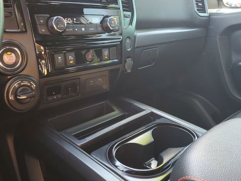 Used 2021 Nissan Titan PRO-4X w/ Pro-4x Utility Package image 27