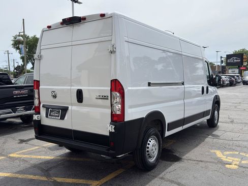 Used 2026 RAM ProMaster 2500 w/ Convenience Group FWD image 13