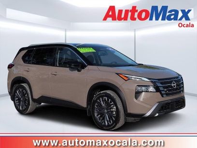 Used 2025 Nissan Rogue SL w/ Tech Package