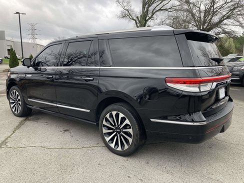 Certified 2024 Lincoln Navigator L Reserve image 7