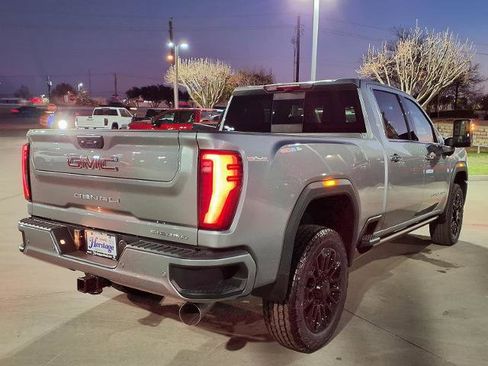 New 2026 GMC Sierra 2500 Denali w/ Denali Reserve Package image 3