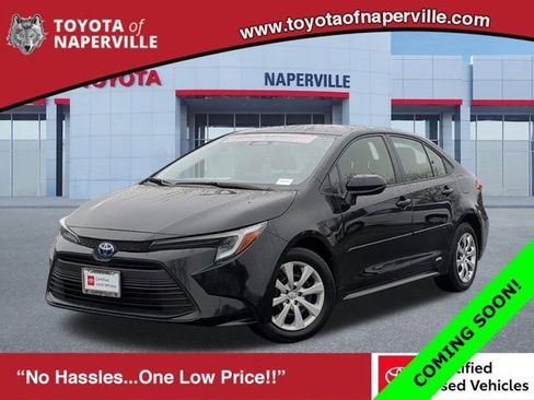 Certified 2024 Toyota Corolla LE image 1