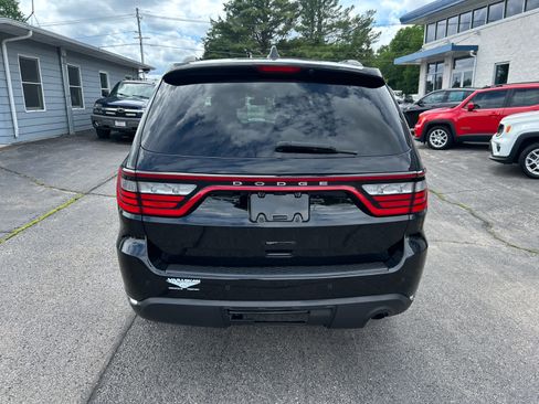 Used 2019 Dodge Durango SXT AWD/4WD image 4