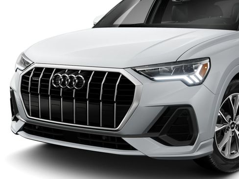 Certified 2025 Audi Q3 2.0T Premium Plus w/ Premium Plus Package AWD/4WD image 6