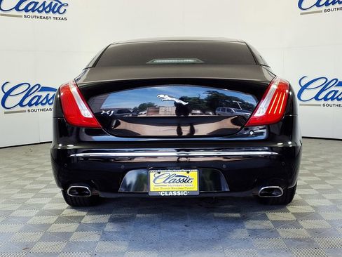 Used 2011 Jaguar XJ RWD image 4