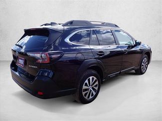 Used 2025 Subaru Outback Premium AWD/4WD video 4
