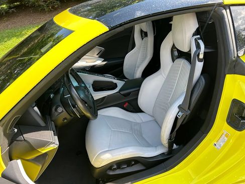 Used 2021 Chevrolet Corvette Stingray Preferred Cpe w/ Battery Protection Package RWD image 47