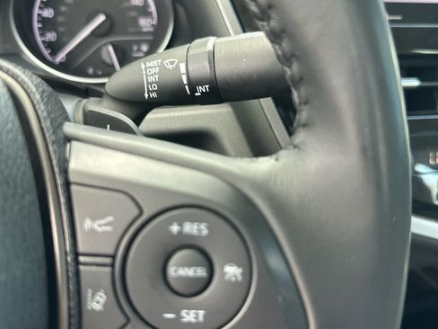 Used 2023 Toyota Camry SE FWD image 19