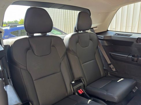 Used 2021 Volvo XC90 T8 Inscription Expression w/ Advanced Package AWD/4WD image 40