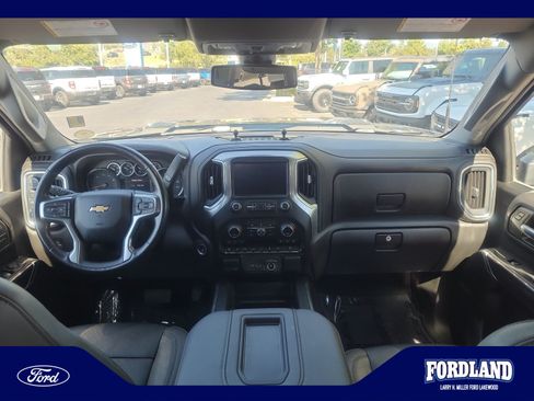 Used 2022 Chevrolet Silverado 2500 LTZ w/ LTZ Plus Package AWD/4WD image 20