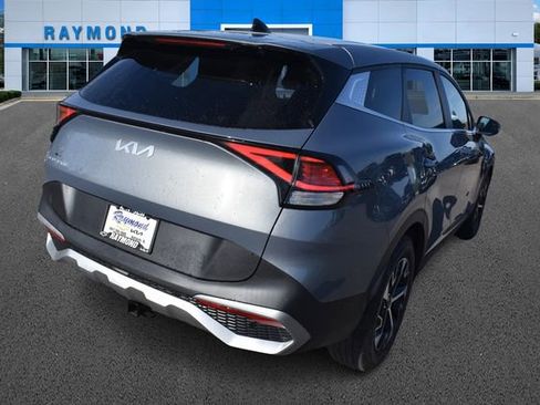 Certified 2023 Kia Sportage EX image 3