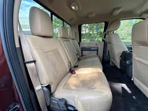 Used 2011 Ford F250 Lariat w/ Lariat Interior Pkg AWD/4WD image 25