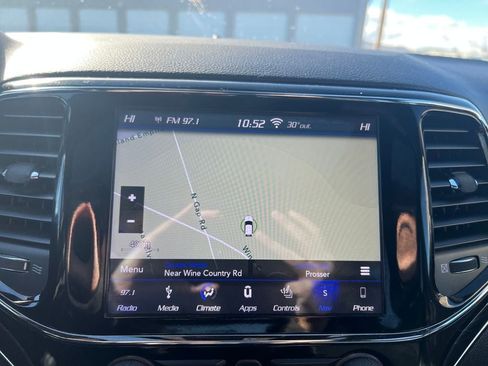 Used 2019 Jeep Grand Cherokee Limited w/ Luxury Group II image 20