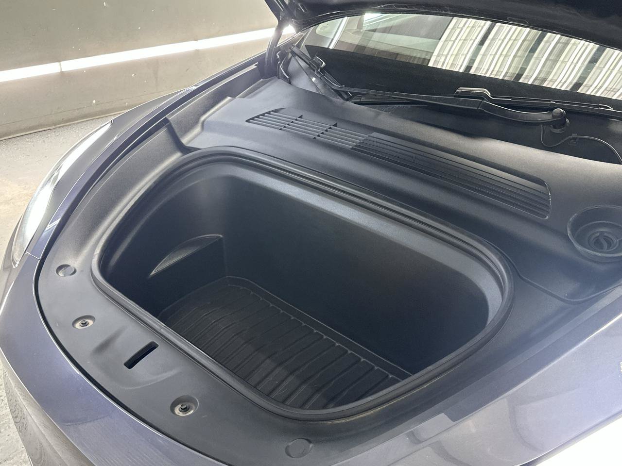 Used 2021 Tesla Model Y Long Range AWD/4WD image 24