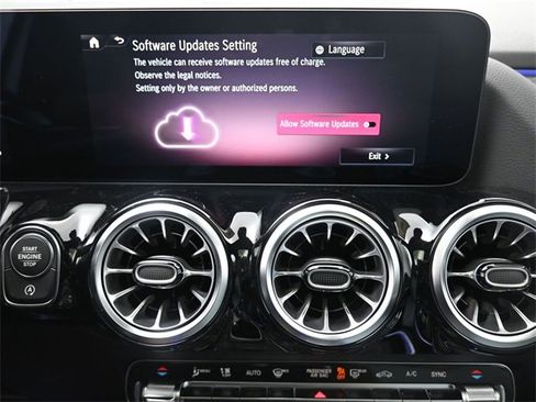 New 2026 Mercedes-Benz GLA 250 image 11